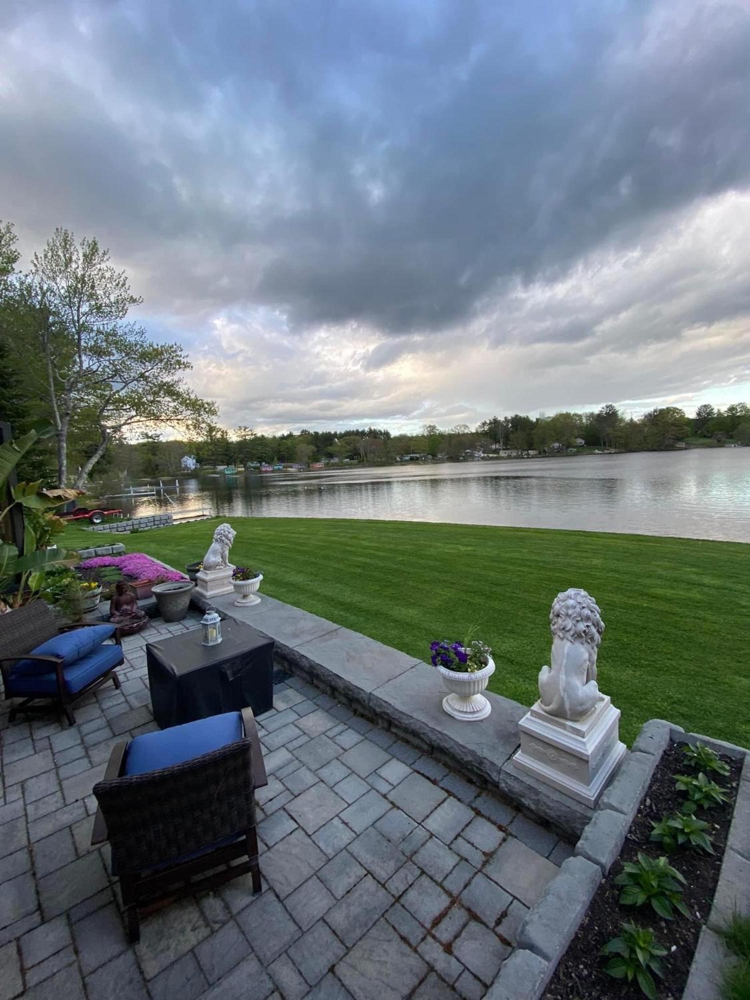 Welcome To The Lake Northwood Luaran gambar